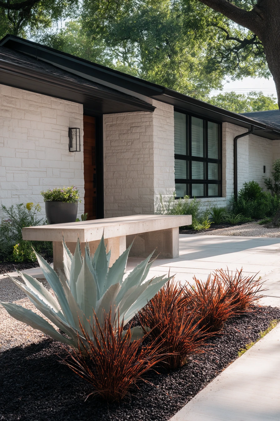 Desert-Modern Texas Front Bed