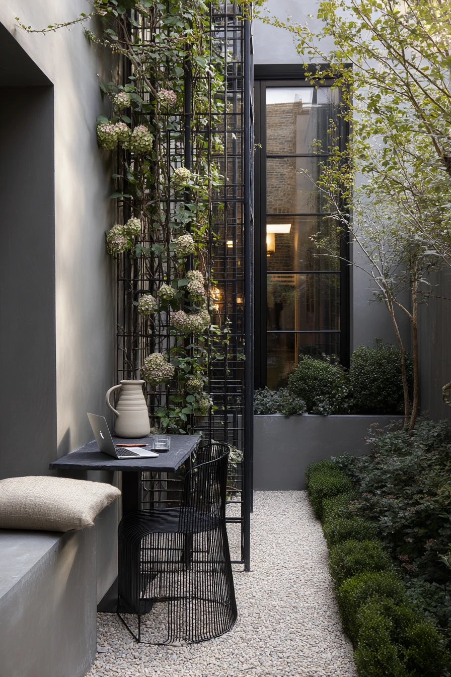 Modern Metal Trellis for a Clean Courtyard